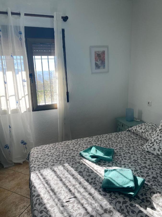 Las Palmeras Pizarra Εξωτερικό φωτογραφία