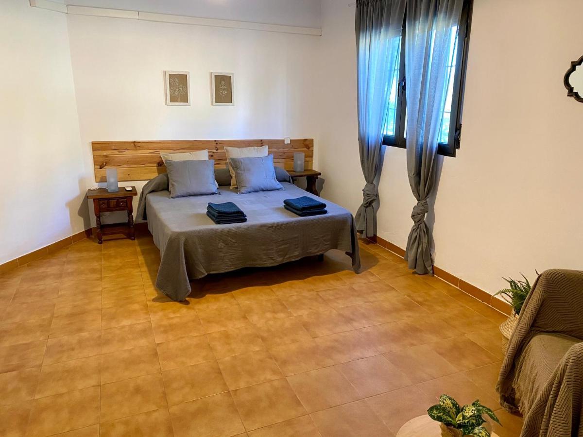 Las Palmeras Pizarra Εξωτερικό φωτογραφία